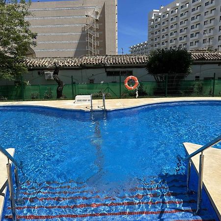Apartamento La Carihuela A 2 Minutos De La Playa Торремолинос Экстерьер фото