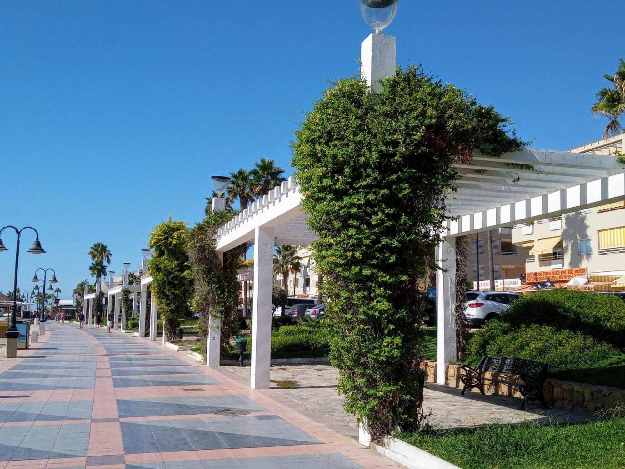 Apartamento La Carihuela A 2 Minutos De La Playa Торремолинос Экстерьер фото